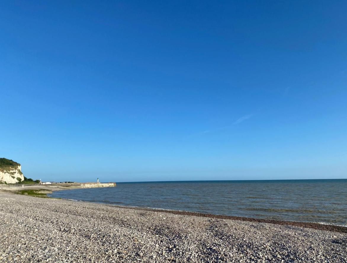 St Valery En Caux, Vue Et Falaise: Le Bleu De Lo Apartment *